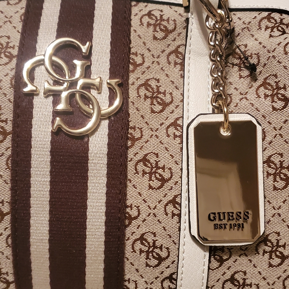 Guess bag